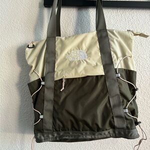 Only used once, multipurpose (backpack/tote bag)